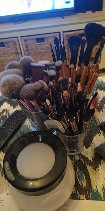 Makeup Brush Cleaner Electric Set with free makeup brush shampoo
